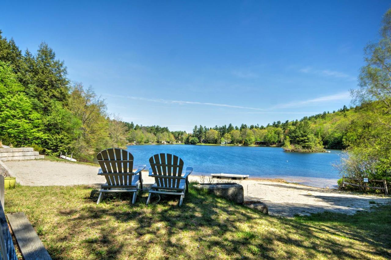 Breathtaking Newbury Cottage With Deck On Chalk Pond Exterior foto